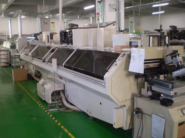 Connected assembly machines on the production floor